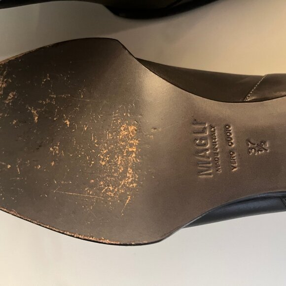 Brown Bruno Magli booties - Size 37.5 - Picture 6 of 9